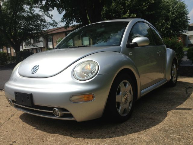 Volkswagen New Beetle 2001 photo 3