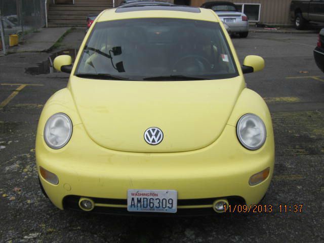 Volkswagen New Beetle 2001 photo 1