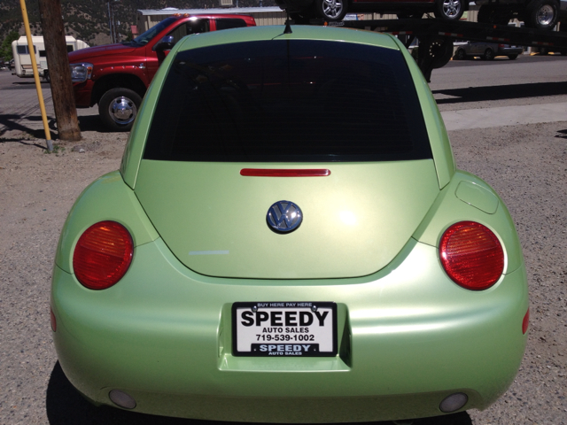 Volkswagen New Beetle 2001 photo 7