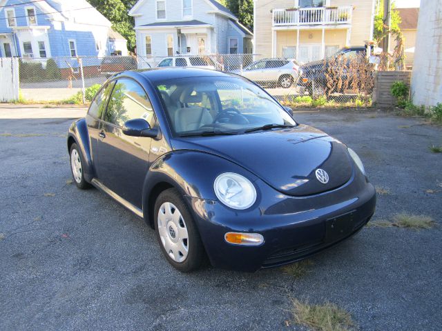 Volkswagen New Beetle 2001 photo 2