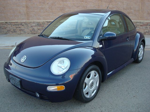 Volkswagen New Beetle 2001 photo 4