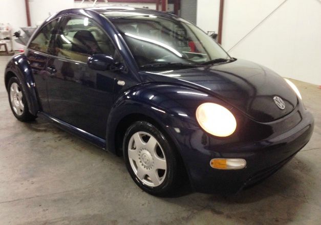 Volkswagen New Beetle 2001 photo 4