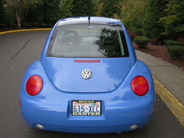 Volkswagen New Beetle 2001 photo 4