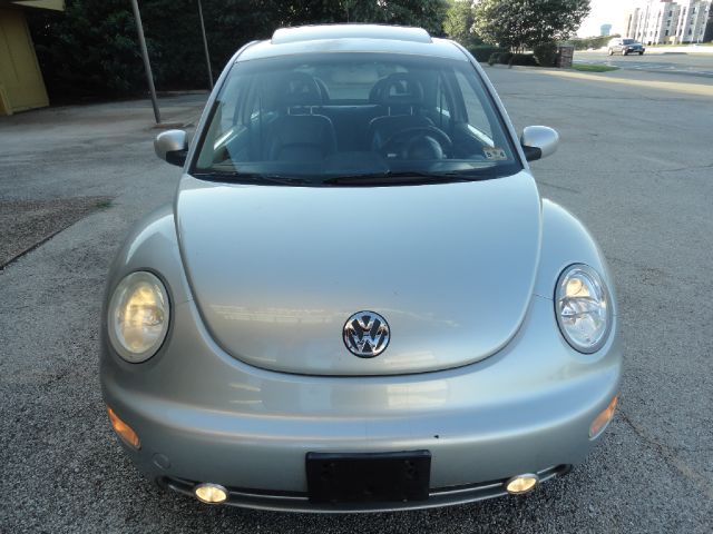 Volkswagen New Beetle 2001 photo 6