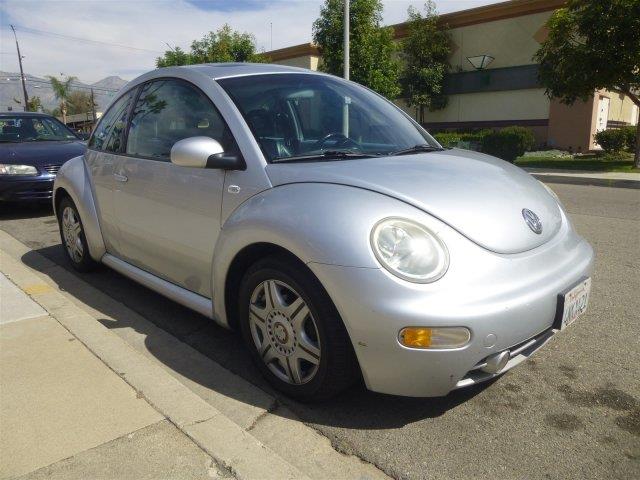 Volkswagen New Beetle 2001 photo 3