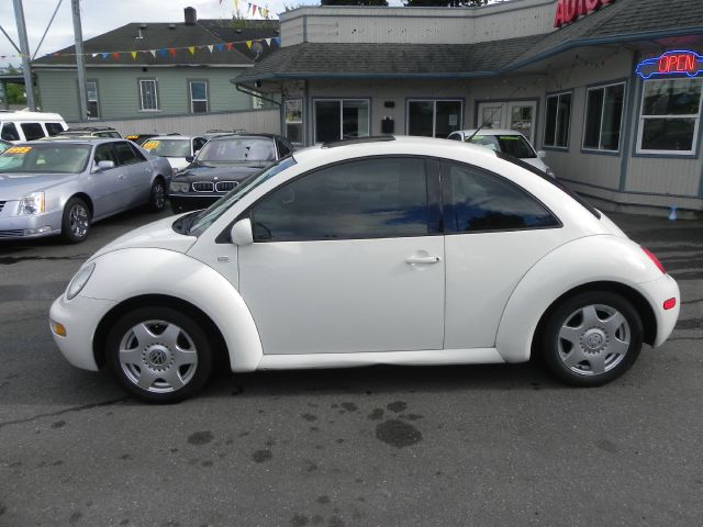 Volkswagen New Beetle 2001 photo 5