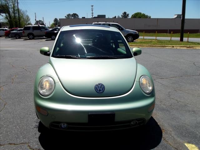 Volkswagen New Beetle 2001 photo 3