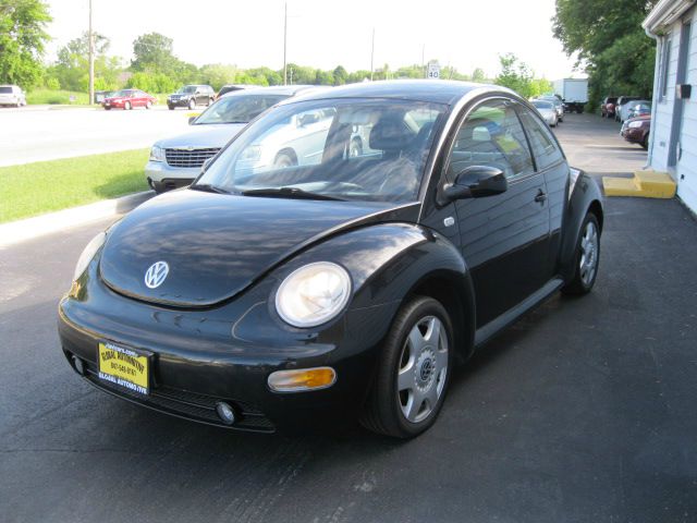 Volkswagen New Beetle 2001 photo 21