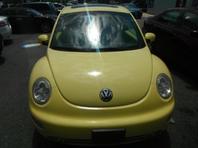 Volkswagen New Beetle 2001 photo 1