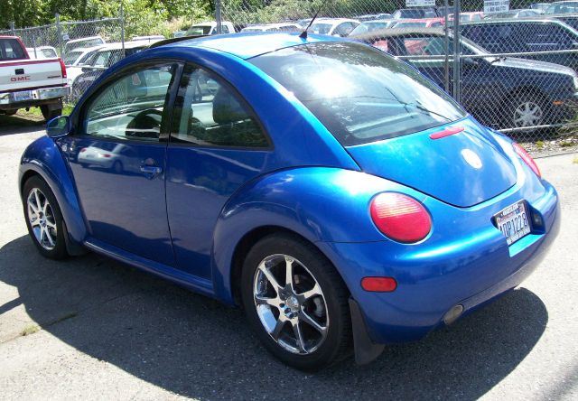 Volkswagen New Beetle 2002 photo 4