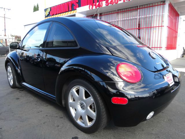 Volkswagen New Beetle 2002 photo 4