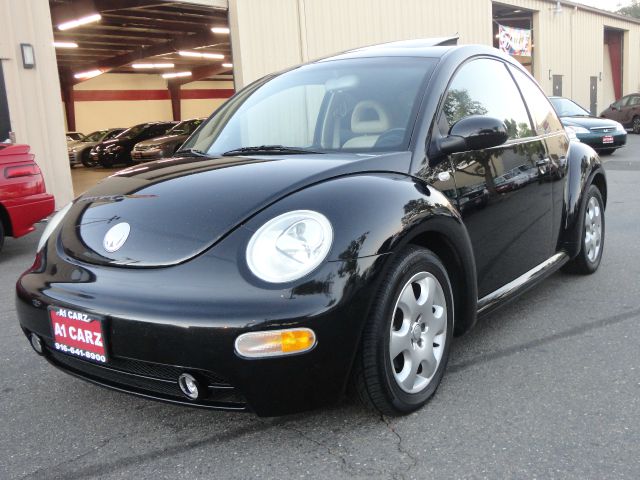 Volkswagen New Beetle 2002 photo 4