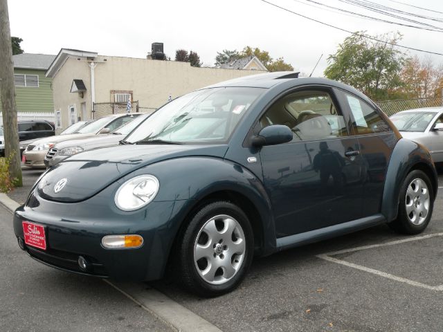 Volkswagen New Beetle 2002 photo 4