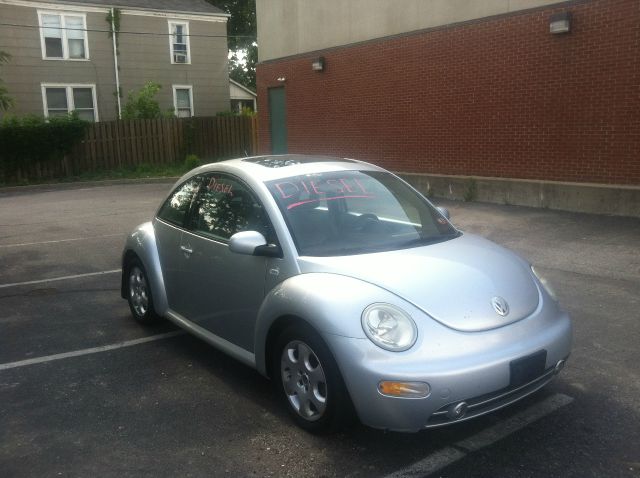 Volkswagen New Beetle 2002 photo 12