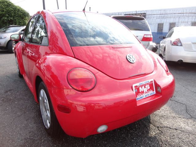 Volkswagen New Beetle 2002 photo 10