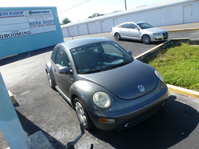 Volkswagen New Beetle 2002 photo 5