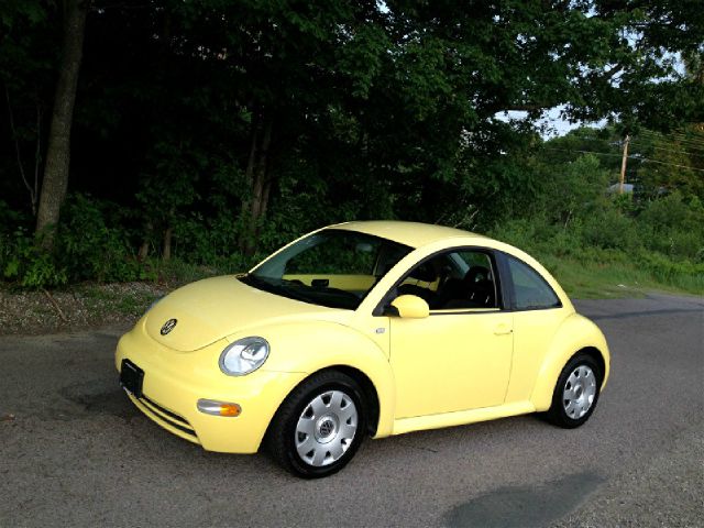 Volkswagen New Beetle 2002 photo 11