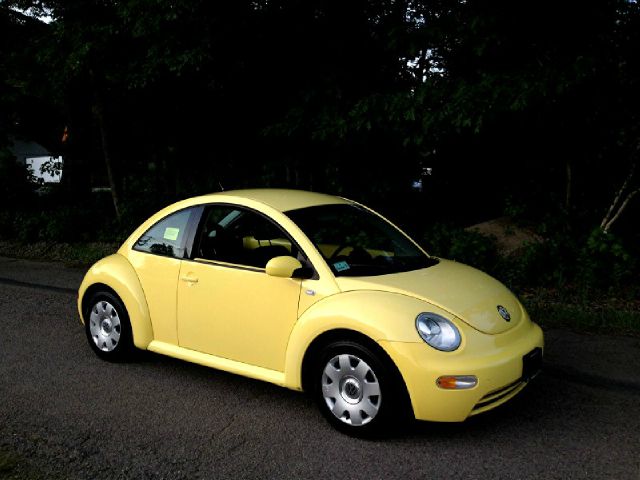 Volkswagen New Beetle 2002 photo 15