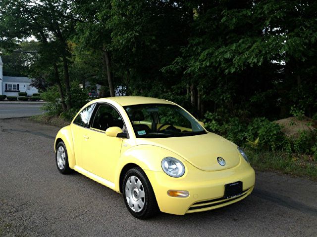 Volkswagen New Beetle 2002 photo 6