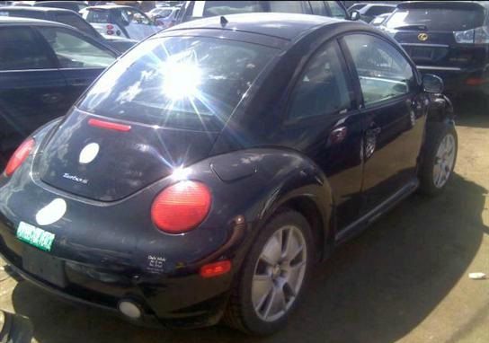 Volkswagen New Beetle 24K Hatchback