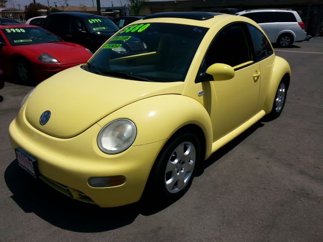 Volkswagen New Beetle 2002 photo 4