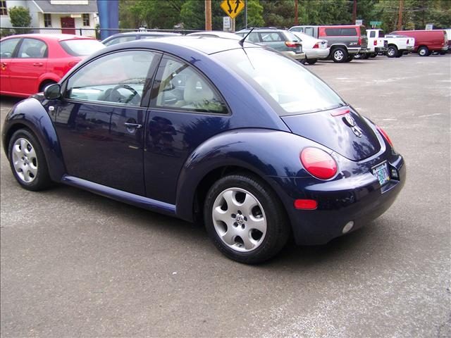 Volkswagen New Beetle 2002 photo 5