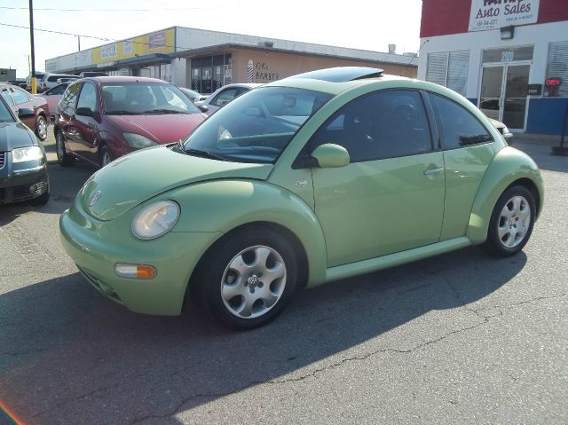 Volkswagen New Beetle 2002 photo 4