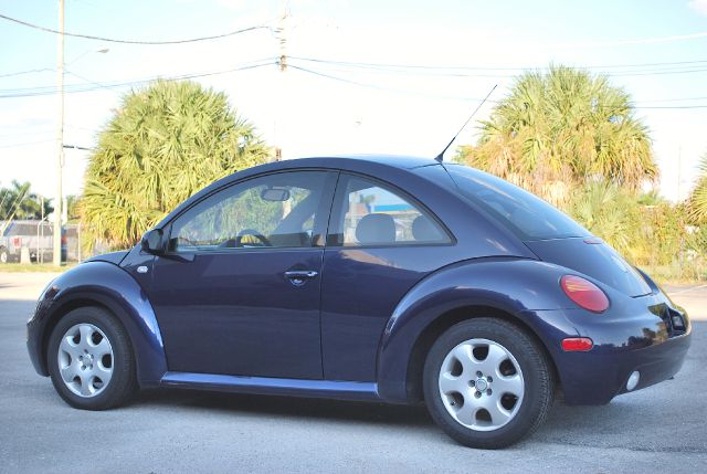 Volkswagen New Beetle 2002 photo 3