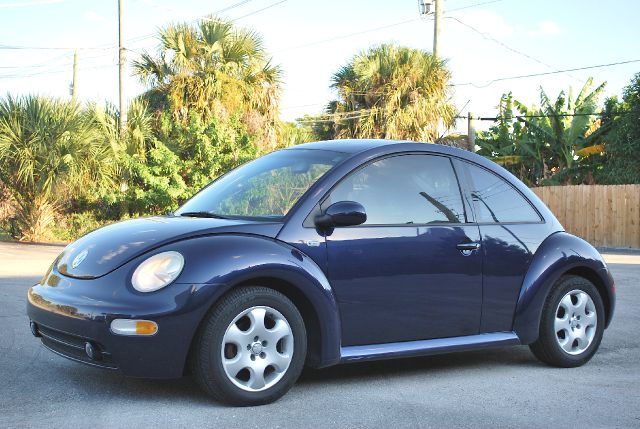 Volkswagen New Beetle 2002 photo 4