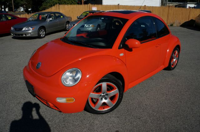 Volkswagen New Beetle 2002 photo 4