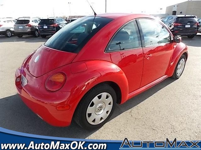 Volkswagen New Beetle 2003 photo 4