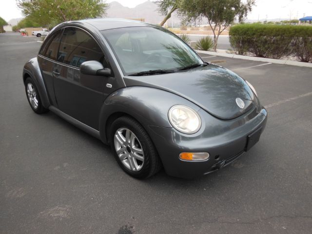 Volkswagen New Beetle 2003 photo 3