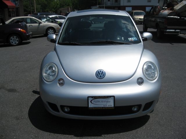 Volkswagen New Beetle 2003 photo 13