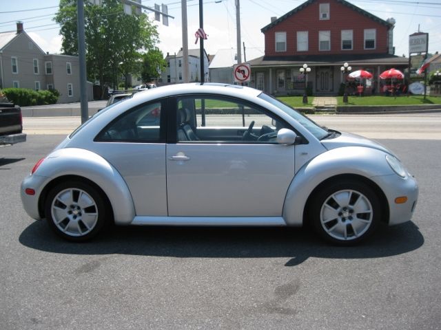 Volkswagen New Beetle 2003 photo 15