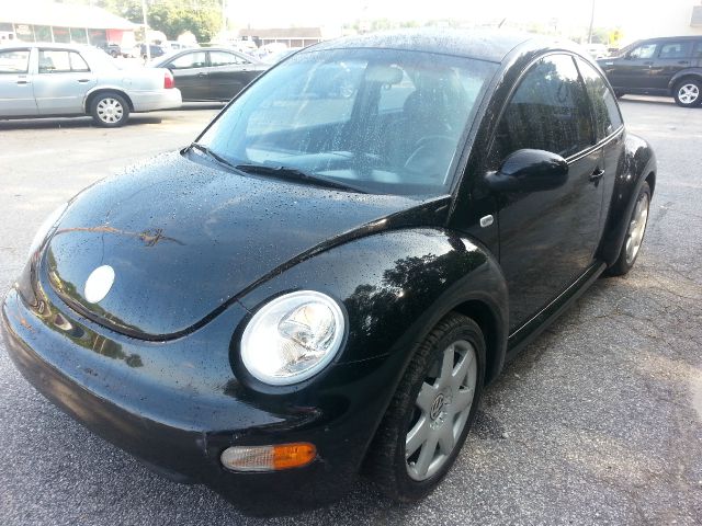 Volkswagen New Beetle 2003 photo 2