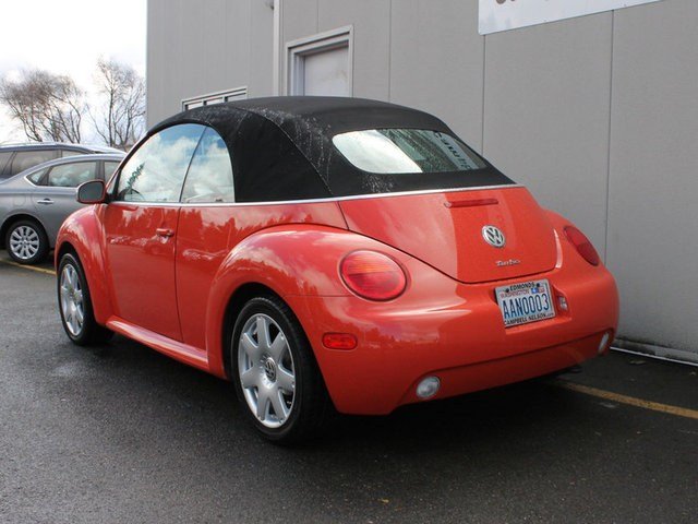 Volkswagen New Beetle 2003 photo 1