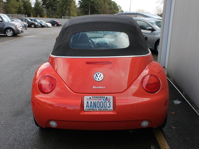 Volkswagen New Beetle 2003 photo 2