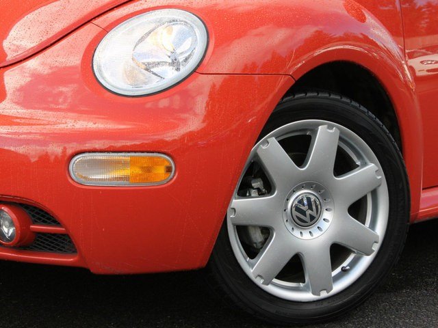 Volkswagen New Beetle 2003 photo 5