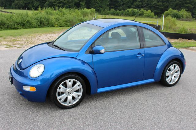 Volkswagen New Beetle 2003 photo 4