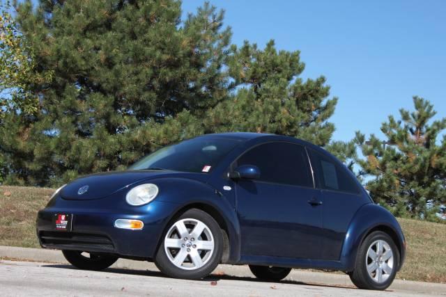 Volkswagen New Beetle 2003 photo 2