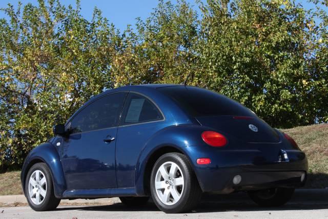 Volkswagen New Beetle 2003 photo 4