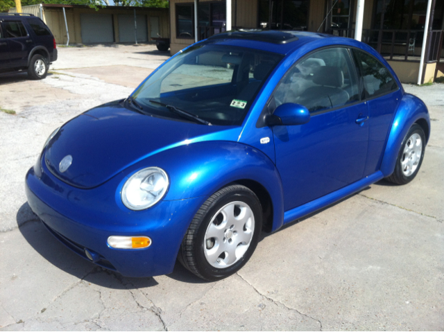 Volkswagen New Beetle 2003 photo 4