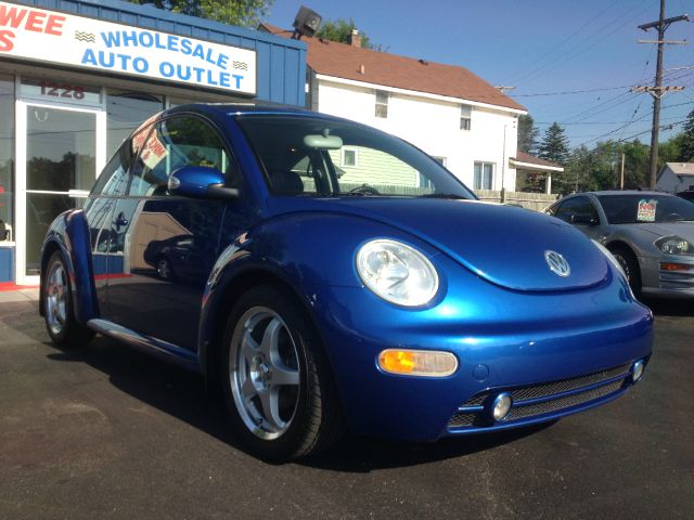 Volkswagen New Beetle 2003 photo 4