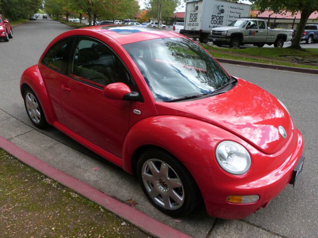 Volkswagen New Beetle 2003 photo 1