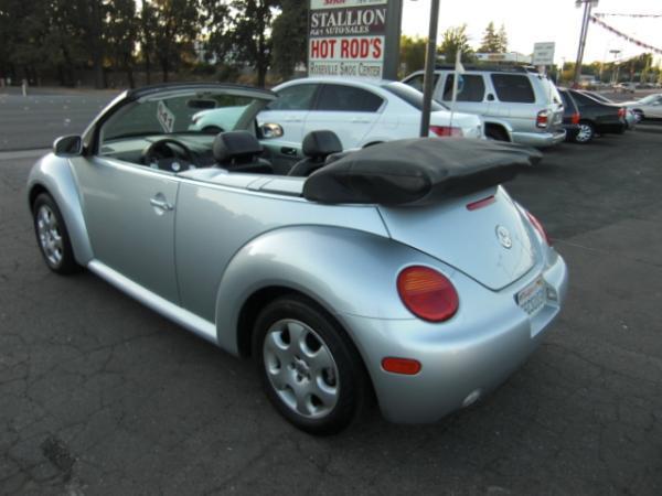 Volkswagen New Beetle 2003 photo 5