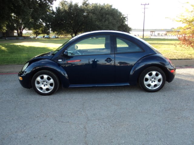 Volkswagen New Beetle 2003 photo 4