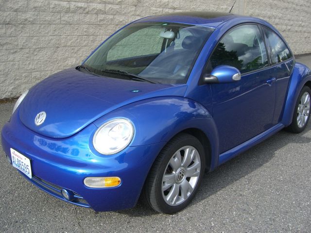 Volkswagen New Beetle 2dr 3.8L Auto Track Hatchback