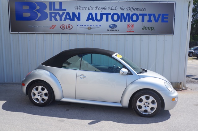 Volkswagen New Beetle 2003 photo 3