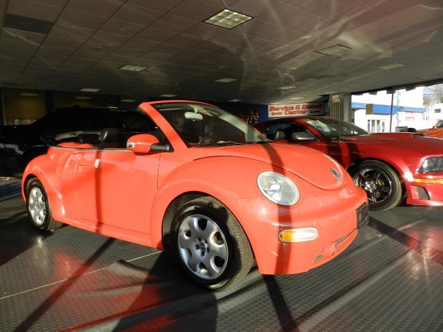 Volkswagen New Beetle 2003 photo 1