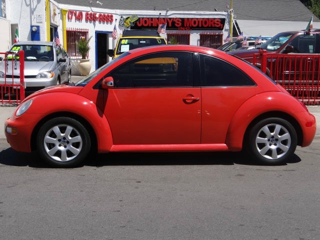 Volkswagen New Beetle 2003 photo 3